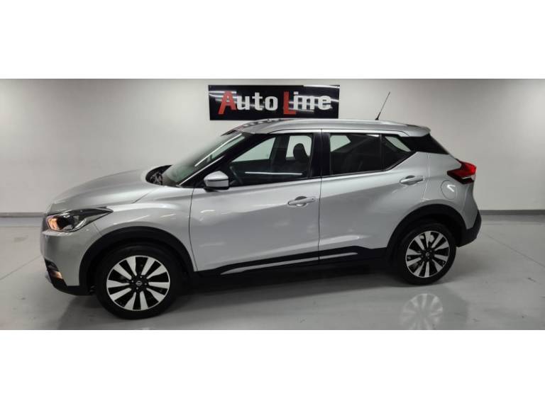 NISSAN - KICKS - 2018/2018 - Prata - R$ 84.990,00