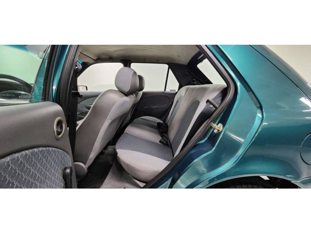 FORD - FIESTA - 2000/2000 - Verde - R$ 18.990,00