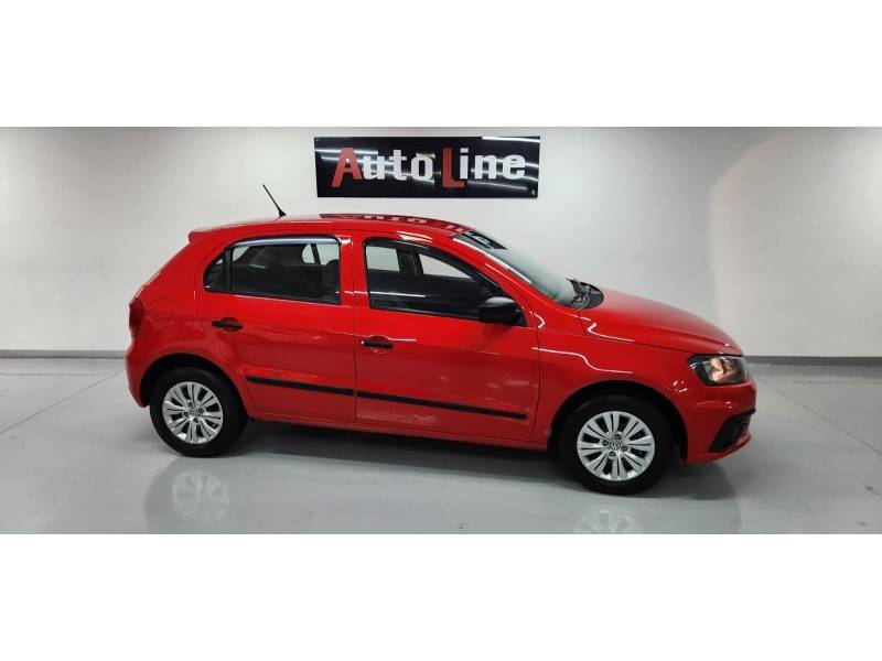 VOLKSWAGEN - GOL - 2017/2017 - Vermelha - R$ 45.500,00