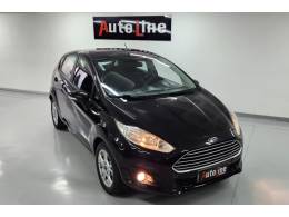 FORD - FIESTA - 2014/2014 - Preta - R$ 43.500,00
