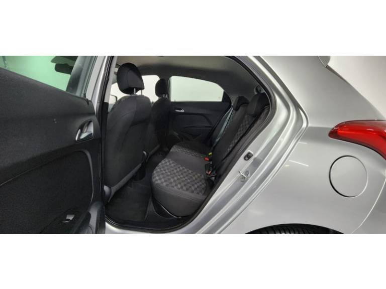 HYUNDAI - HB20 - 2018/2018 - Prata - R$ 67.999,00