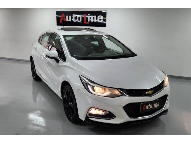 CHEVROLET - CRUZE - 2017/2017 - Branca - R$ 96.990,00