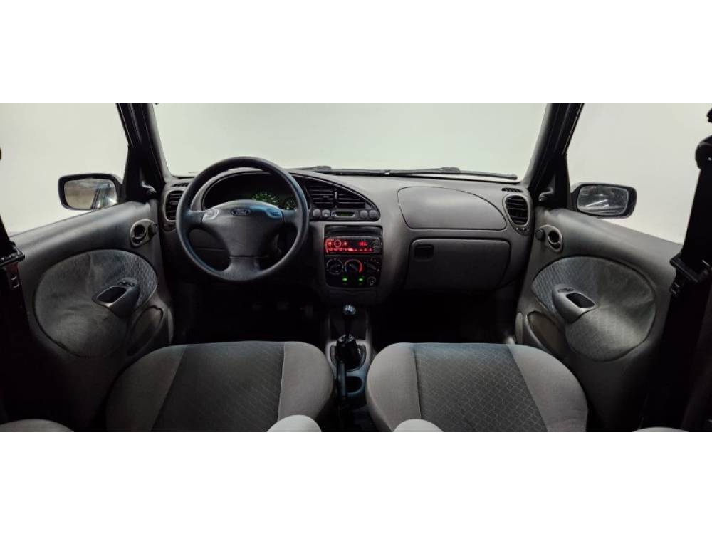 FORD - FIESTA - 2000/2000 - Verde - R$ 18.990,00