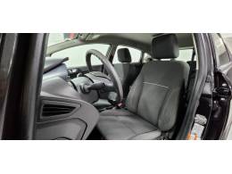 FORD - FIESTA - 2014/2014 - Preta - R$ 41.900,00