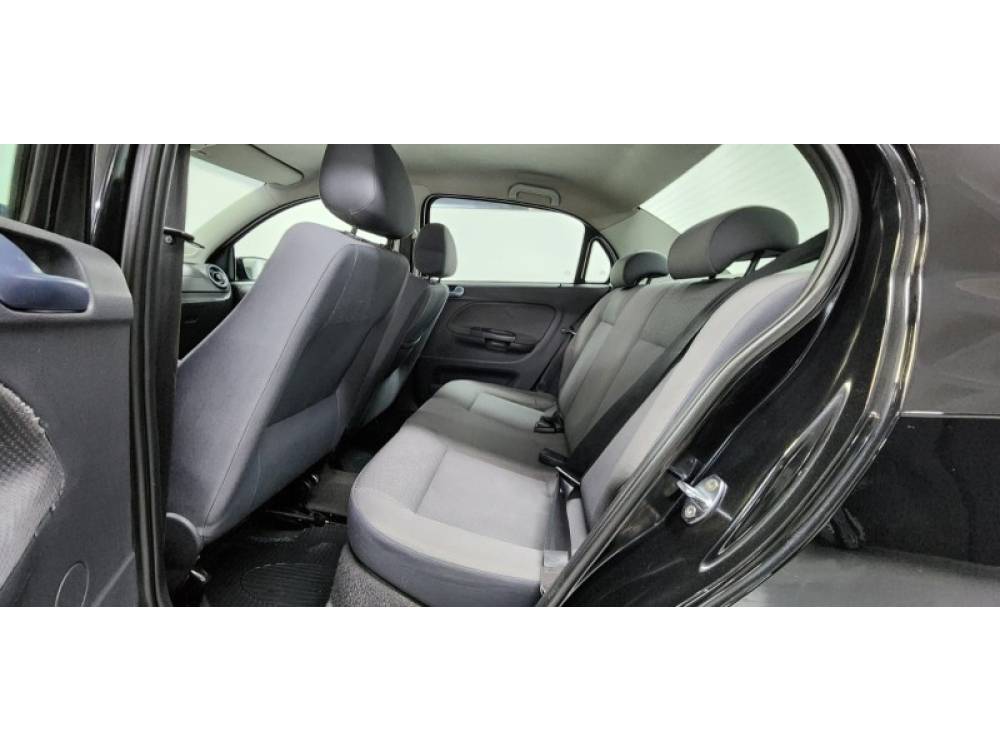 VOLKSWAGEN - VOYAGE - 2012/2012 - Preta - R$ 32.990,00