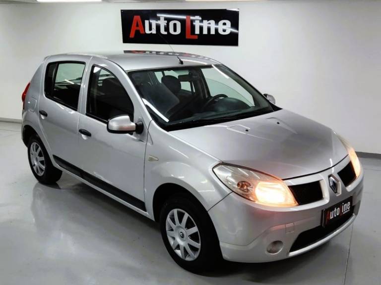 RENAULT - SANDERO - 2011/2011 - Prata - R$ 32.999,00