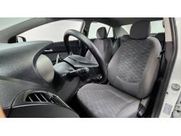HYUNDAI - HB20 - 2017/2017 - Branca - R$ 65.900,00