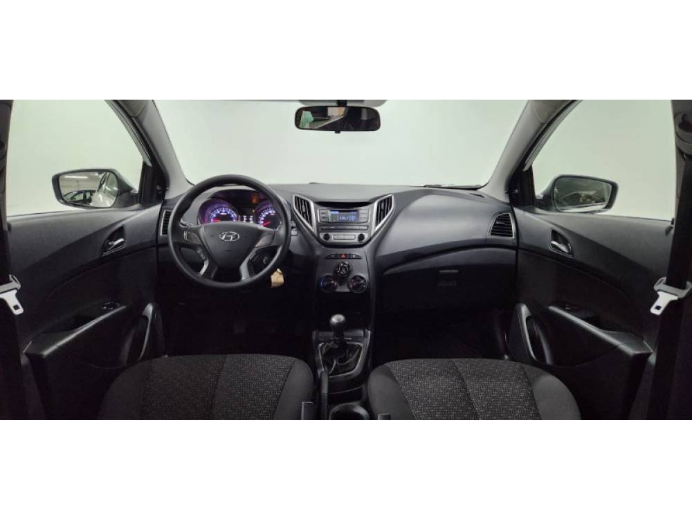 HYUNDAI - HB20 - 2017/2017 - Branca - R$ 51.900,00