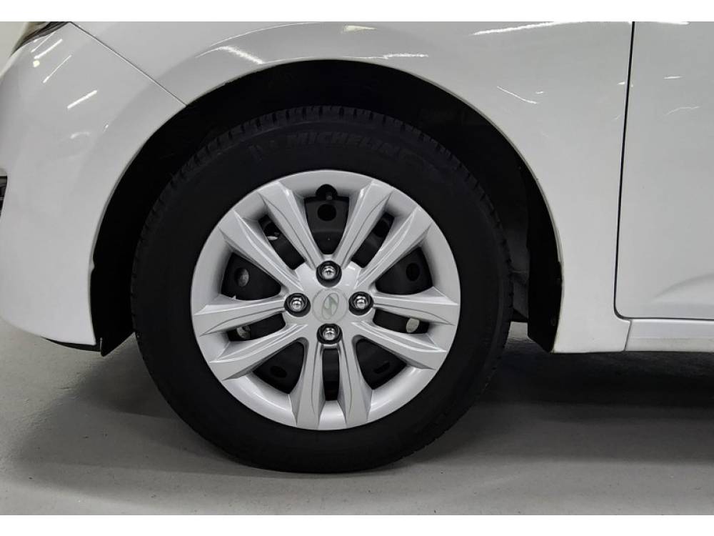 HYUNDAI - HB20 - 2017/2017 - Branca - R$ 65.999,00