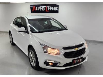 CHEVROLET - CRUZE - 2016/2016 - Branca - R$ 75.900,00