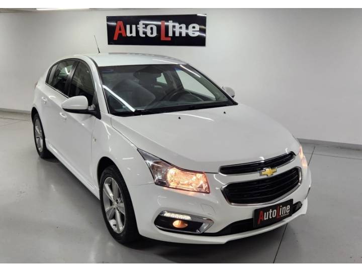 CHEVROLET - CRUZE - 2016/2016 - Branca - R$ 75.900,00