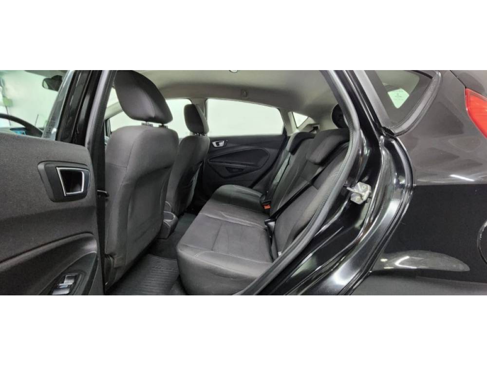 FORD - FIESTA - 2014/2014 - Preta - R$ 43.900,00