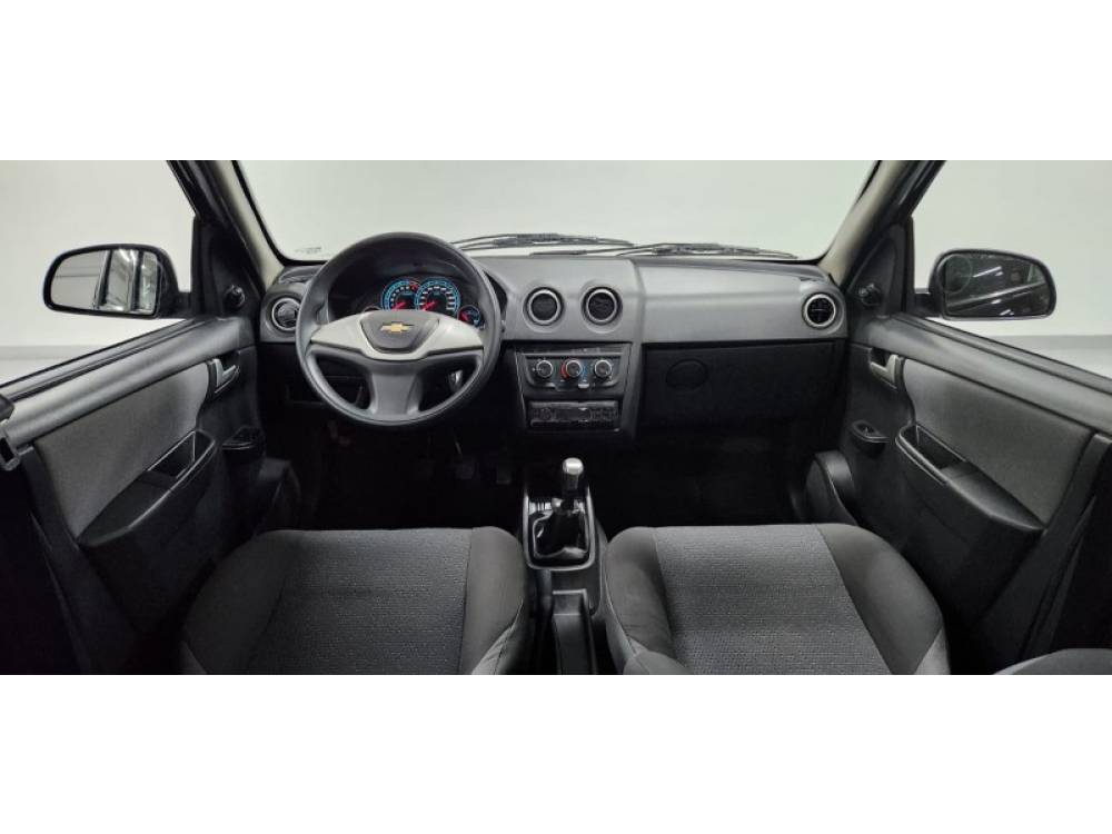 CHEVROLET - CELTA - 2012/2012 - Preta - R$ 30.900,00