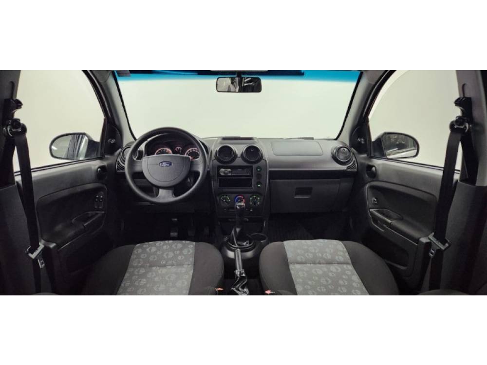 FORD - FIESTA - 2013/2013 - Branca - R$ 32.900,00