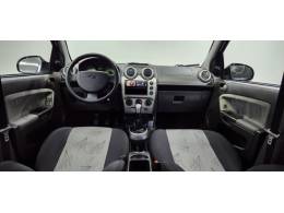 FORD - FIESTA - 2010/2010 - Prata - R$ 31.900,00