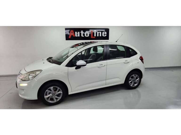 CITROËN - C3 - 2014/2014 - Branca - R$ 42.900,00