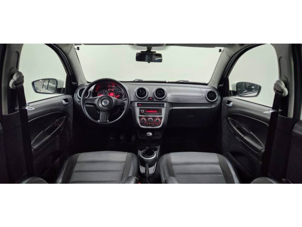 VOLKSWAGEN - GOL - 2013/2013 - Branca - R$ 34.900,00