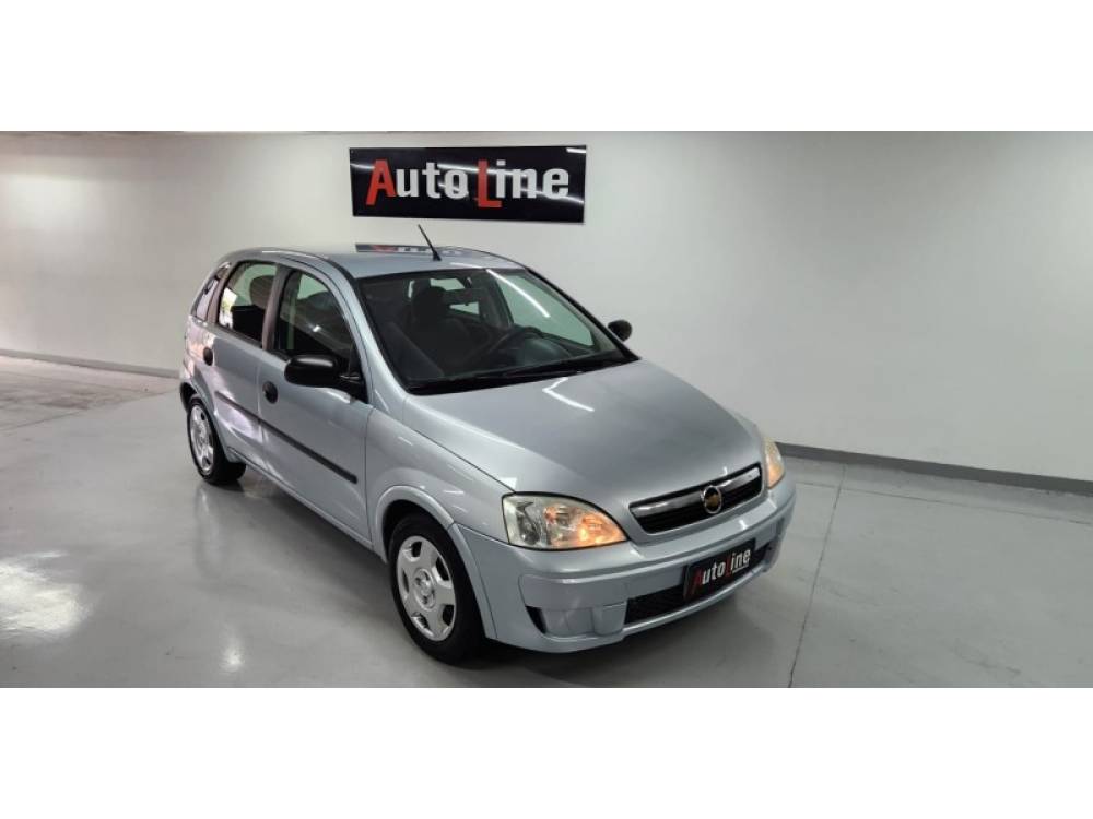 CHEVROLET - CORSA - 2009/2009 - Prata - R$ 28.900,00