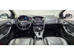 FORD - FOCUS - 2019/2019 - Branca - R$ 64.900,00