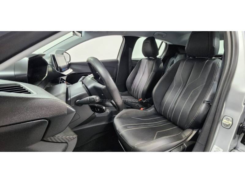 PEUGEOT - 208 - 2022/2022 - Prata - R$ 75.900,00