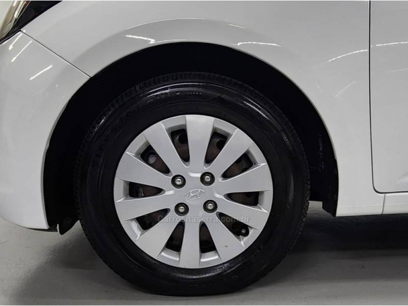 HYUNDAI - HB20 - 2015/2015 - Branca - R$ 57.900,00