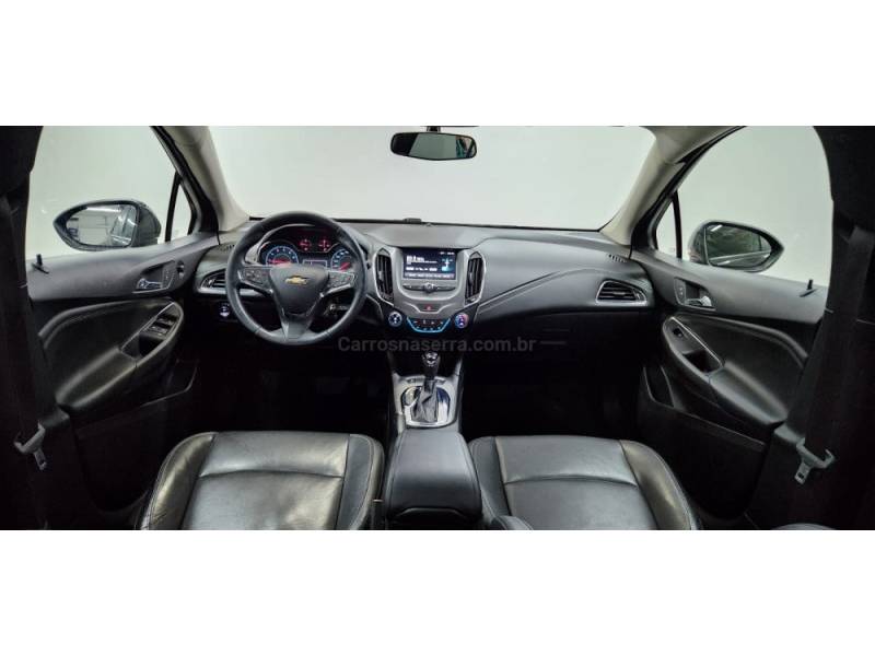CHEVROLET - CRUZE - 2017/2017 - Cinza - R$ 86.900,00