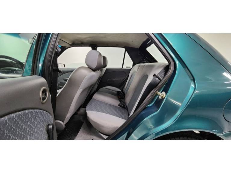FORD - FIESTA - 2000/2009 - Verde - R$ 18.990,00