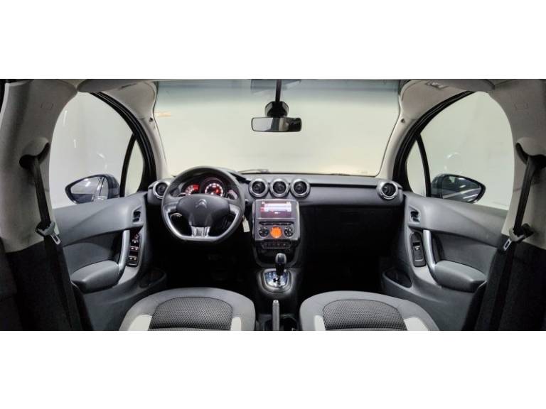 CITROËN - C3 - 2017/2017 - Cinza - R$ 57.999,00