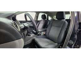 FORD - FOCUS - 2011/2011 - Prata - R$ 40.900,00
