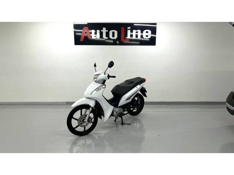 HONDA - BIZ 125 - 2013/2013 - Branca - R$ 12.500,00