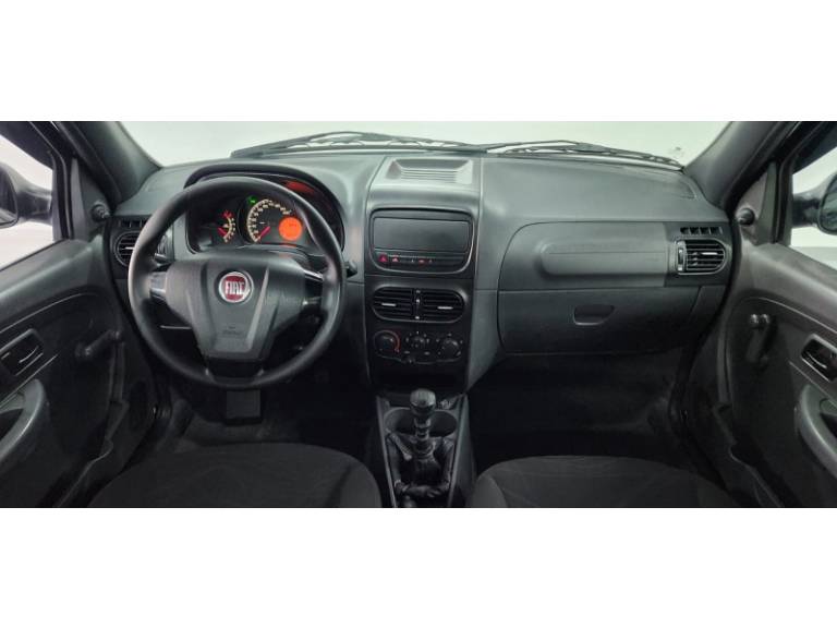 FIAT - STRADA - 2018/2018 - Preta - R$ 57.900,00