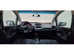 HONDA - FIT - 2011/2011 - Prata - R$ 45.900,00