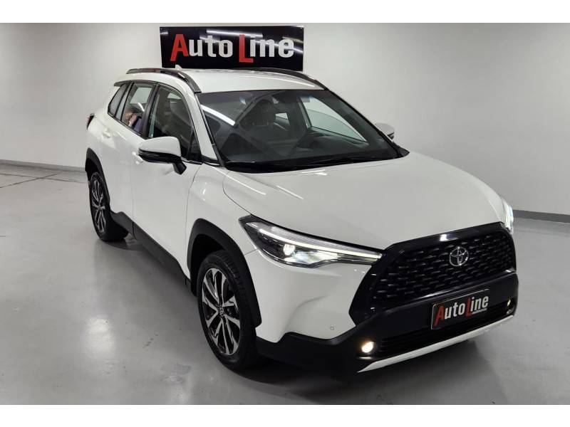 TOYOTA - COROLLA - 2022/2022 - Branca - R$ 142.900,00