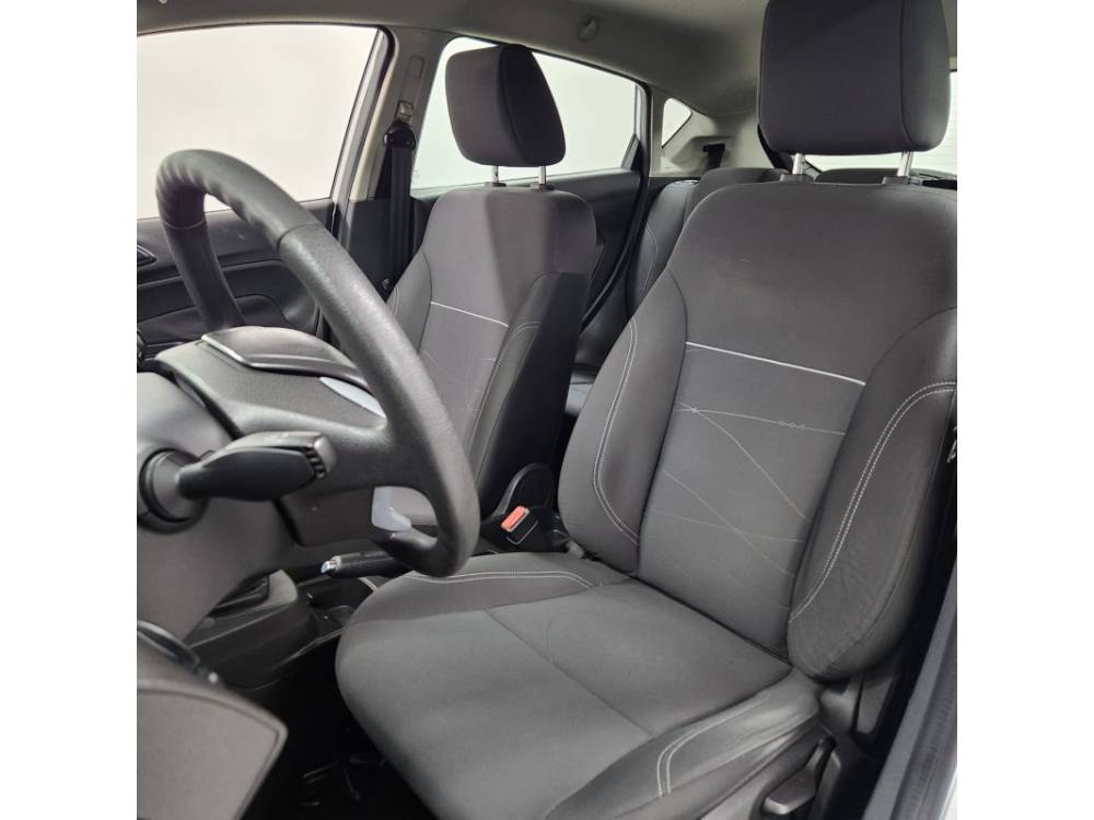 FORD - FIESTA - 2017/2017 - Prata - R$ 55.900,00