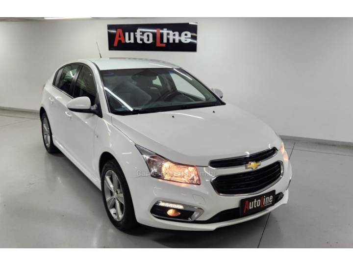 CHEVROLET - CRUZE - 2016/2016 - Branca - R$ 75.900,00