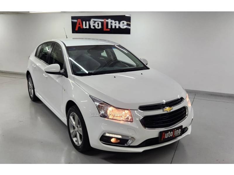 CHEVROLET - CRUZE - 2016/2016 - Branca - R$ 75.900,00