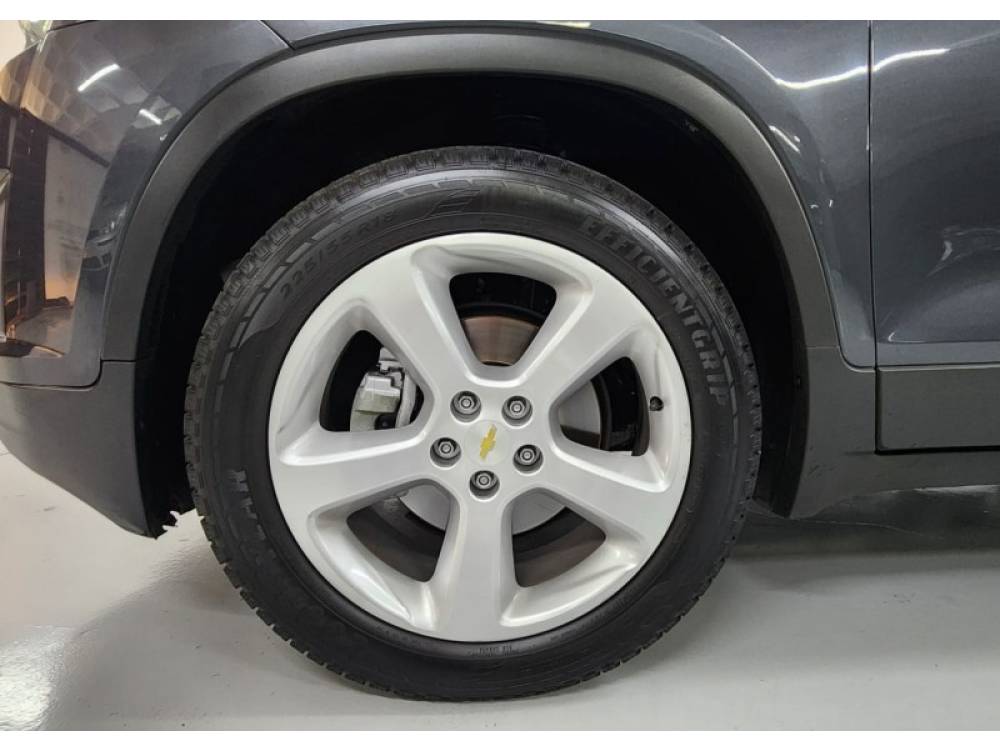 CHEVROLET - TRACKER - 2015/2015 - Cinza - R$ 68.990,00