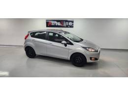 FORD - FIESTA - 2017/2017 - Prata - R$ 55.900,00