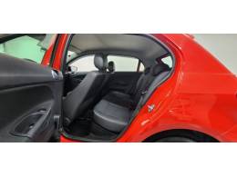 VOLKSWAGEN - GOL - 2017/2017 - Vermelha - R$ 45.500,00