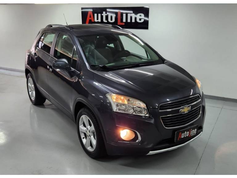 CHEVROLET - TRACKER - 2015/2015 - Cinza - R$ 69.900,00