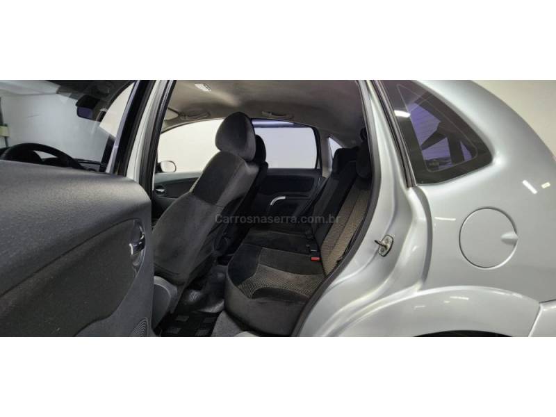 CITROËN - C3 - 2011/2011 - Cinza - R$ 28.900,00
