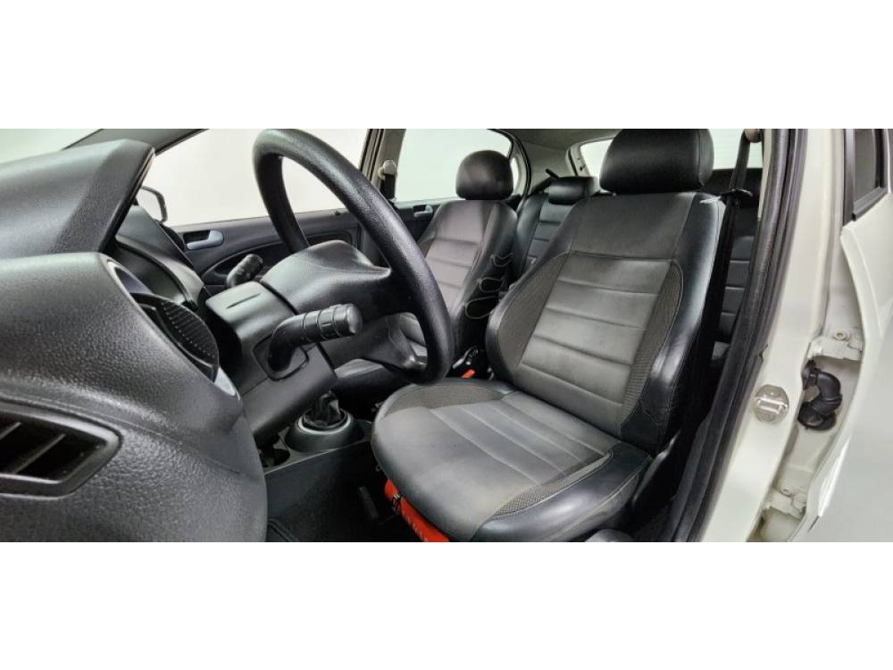 VOLKSWAGEN - GOL - 2013/2013 - Branca - R$ 34.900,00