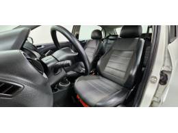 VOLKSWAGEN - GOL - 2013/2013 - Branca - R$ 34.900,00