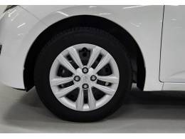 HYUNDAI - HB20 - 2017/2017 - Branca - R$ 65.900,00
