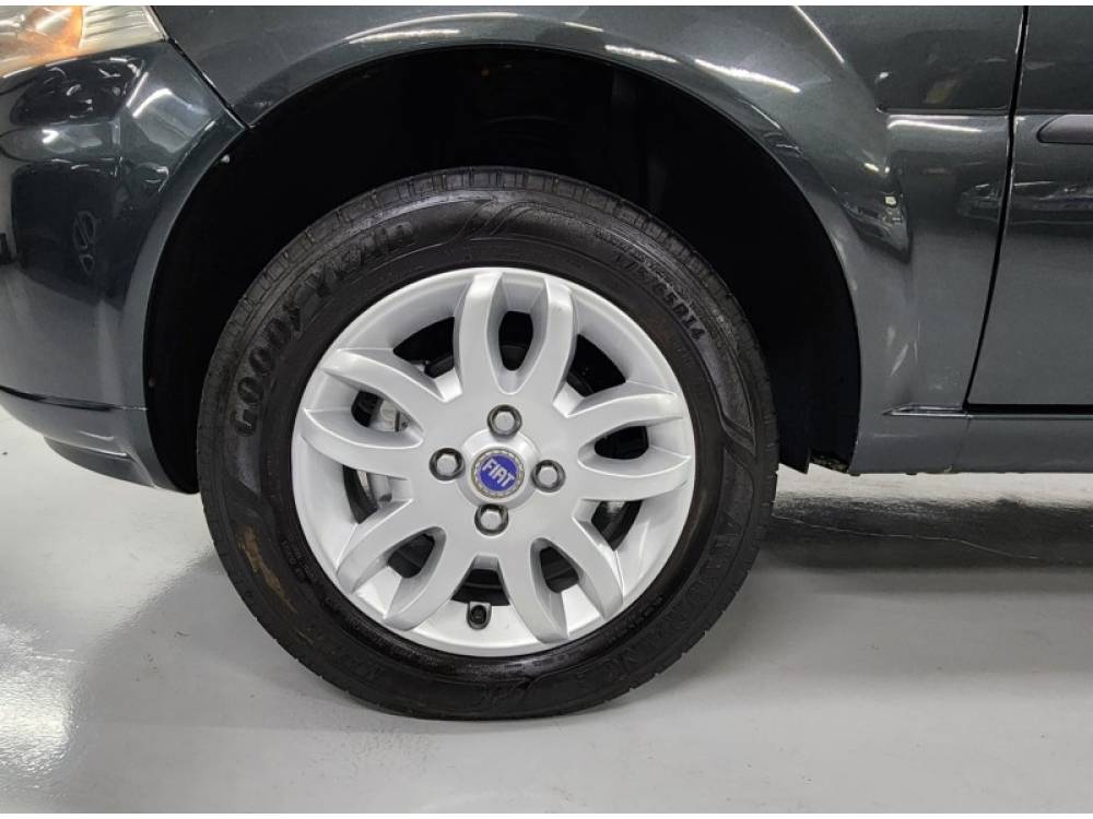 FIAT - PALIO - 2008/2008 - Cinza - R$ 31.900,00