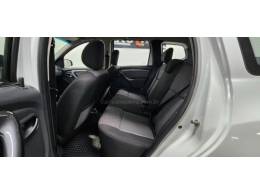 RENAULT - DUSTER - 2015/2015 - Branca - R$ 59.900,00