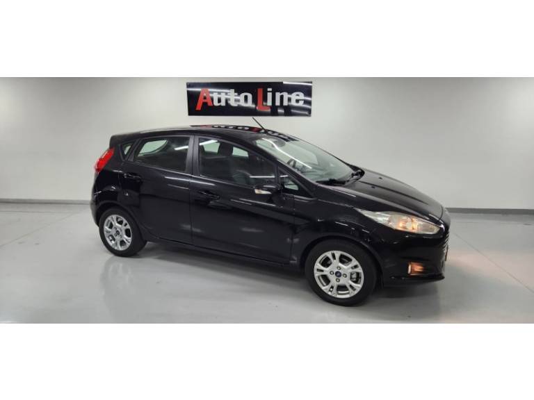 FORD - FIESTA - 2014/2014 - Preta - R$ 41.900,00