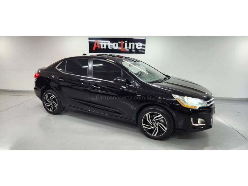 CITROËN - C4 LOUNGE - 2015/2015 - Preta - R$ 56.900,00
