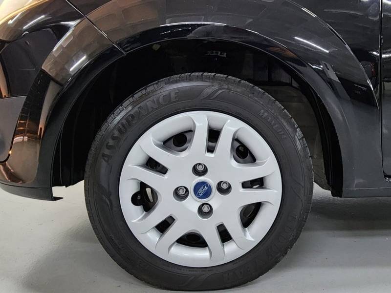 FORD - FIESTA - 2014/2014 - Preta - R$ 35.900,00