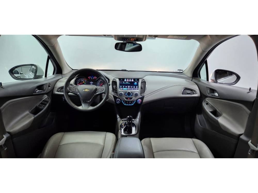 CHEVROLET - CRUZE - 2017/2017 - Branca - R$ 96.990,00